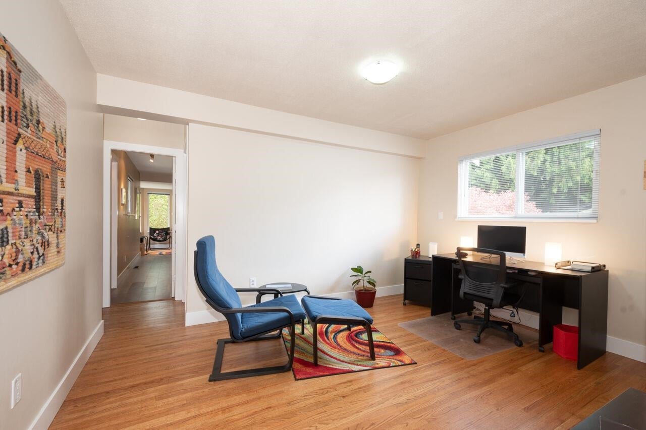 521 Chapman Avenue - Coquitlam West Single Family Residence for Sale, 5 Bedrooms (R3003098) #23