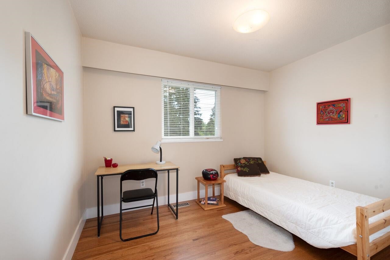 521 Chapman Avenue - Coquitlam West Single Family Residence for Sale, 5 Bedrooms (R3003098) #24