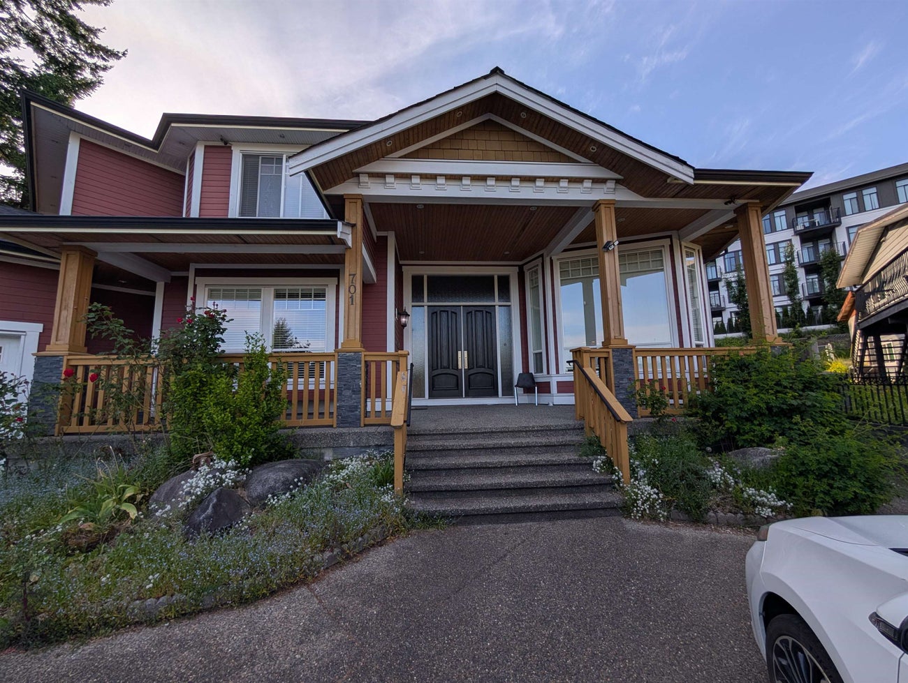 701 Delestre Avenue - Coquitlam West Single Family Residence for Sale, 9 Bedrooms (R3003997)# - 22