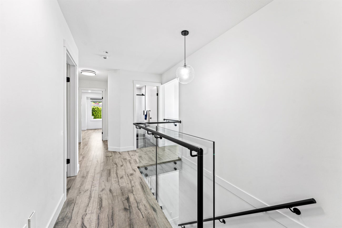 2799 Mara Drive - Coquitlam East Single Family Residence for Sale, 6 Bedrooms (R3004404) #15