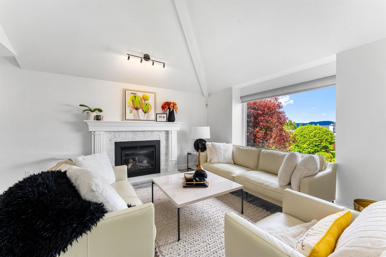 2799 Mara Drive - Coquitlam East Single Family Residence for Sale, 6 Bedrooms (R3004404) #4