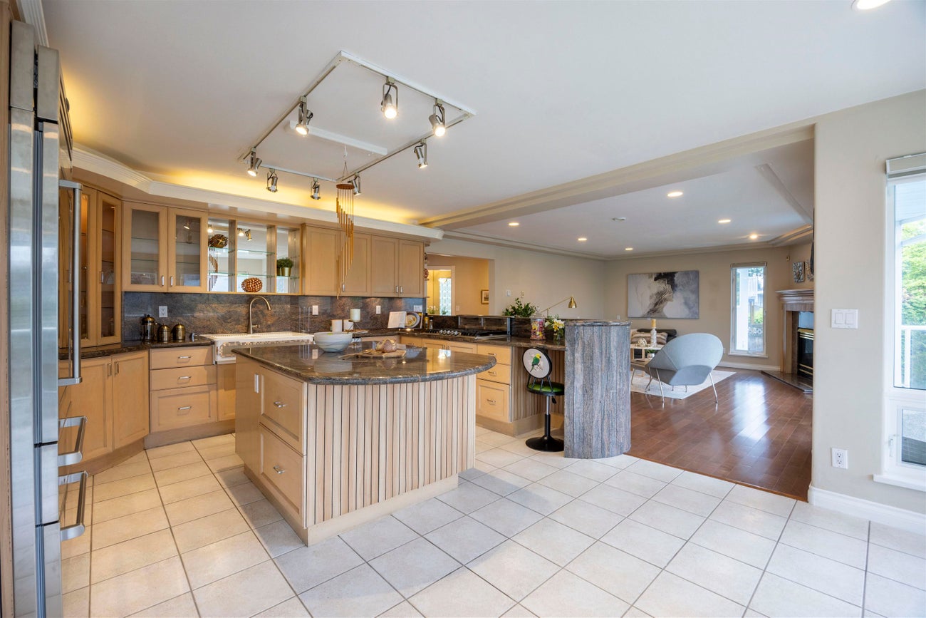 1527 Giles Place - Sperling-Duthie Single Family Residence for Sale, 7 Bedrooms (R3004998) #15