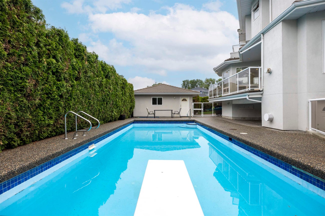 1527 Giles Place - Sperling-Duthie Single Family Residence for Sale, 7 Bedrooms (R3004998) #4