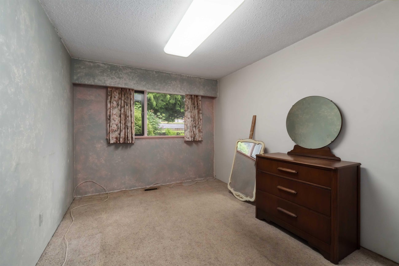 944 Stewart Avenue - Maillardville Single Family Residence for Sale, 3 Bedrooms (R3005026) #15