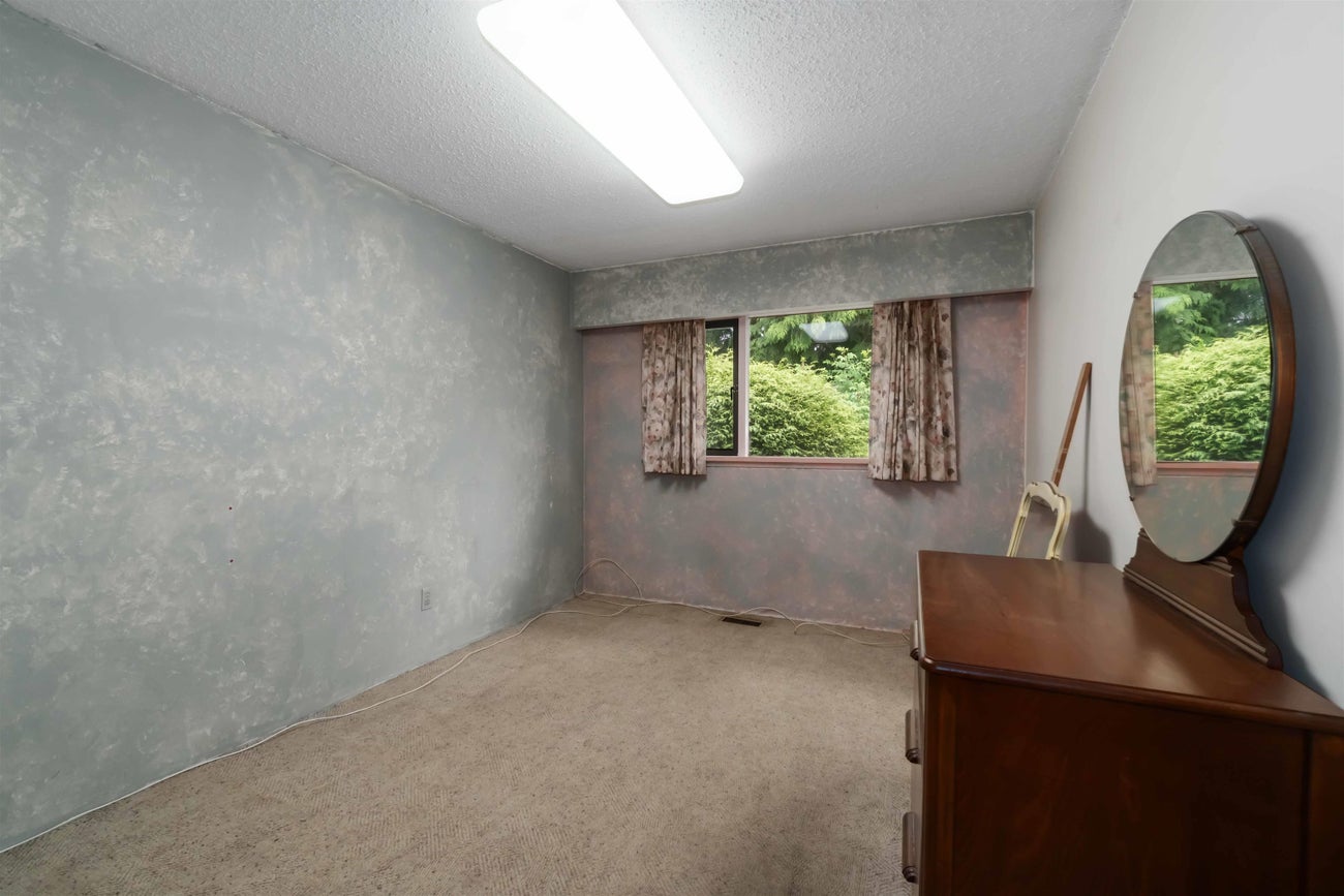 944 Stewart Avenue - Maillardville Single Family Residence for Sale, 3 Bedrooms (R3005026) #17
