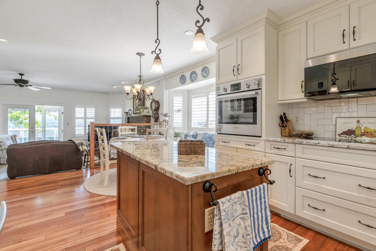 2783 Tabor Place - Coquitlam East Single Family Residence for Sale, 5 Bedrooms (R3006330) #10