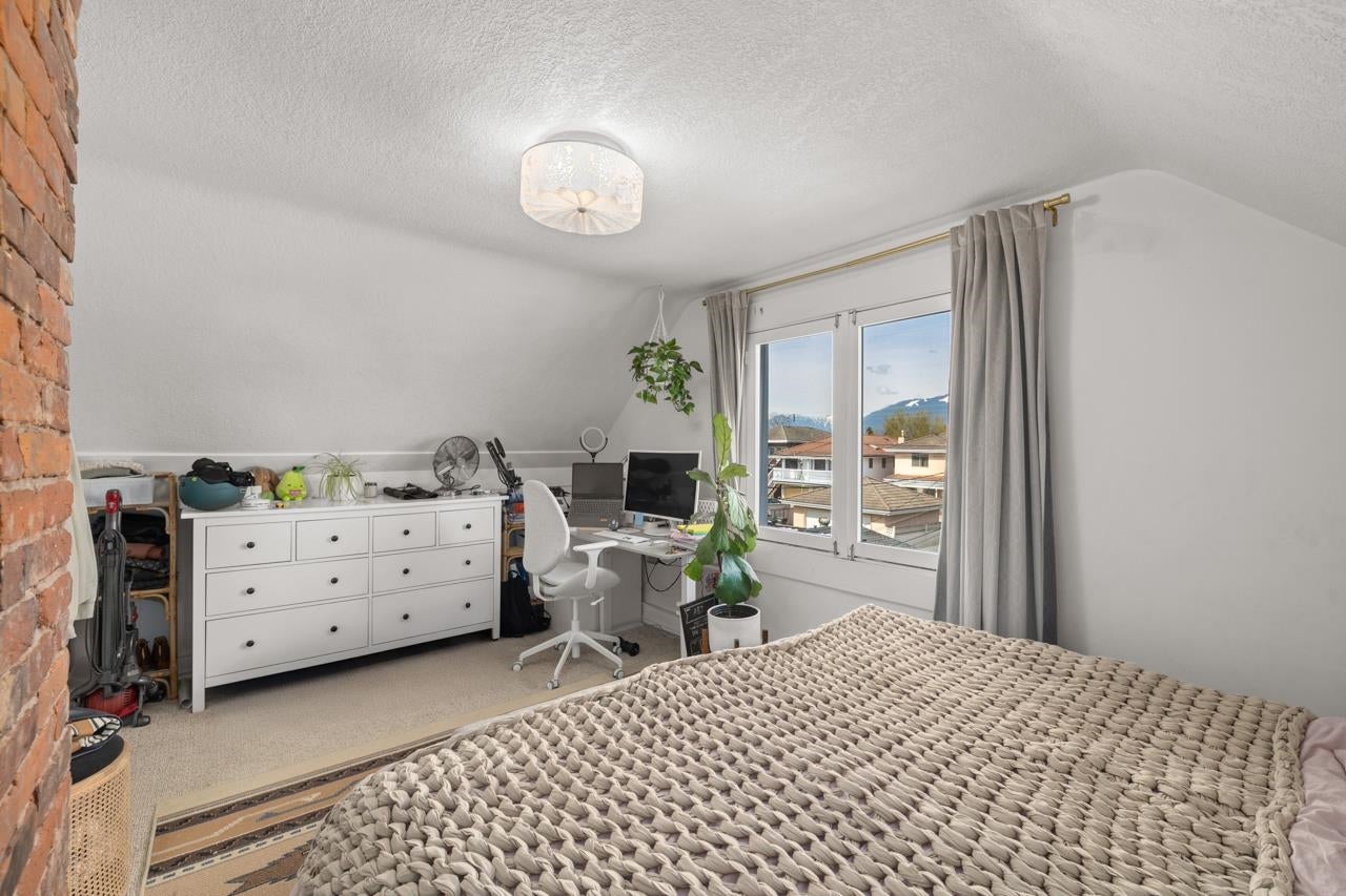 4255 Dundas Street - Vancouver Heights Single Family Residence for Sale, 5 Bedrooms (R3006711) #15