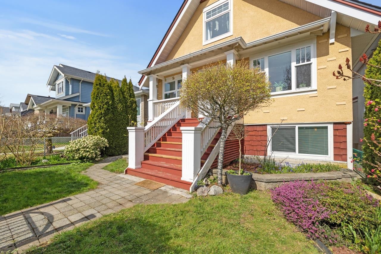 4255 Dundas Street - Vancouver Heights Single Family Residence for Sale, 5 Bedrooms (R3006711) #37