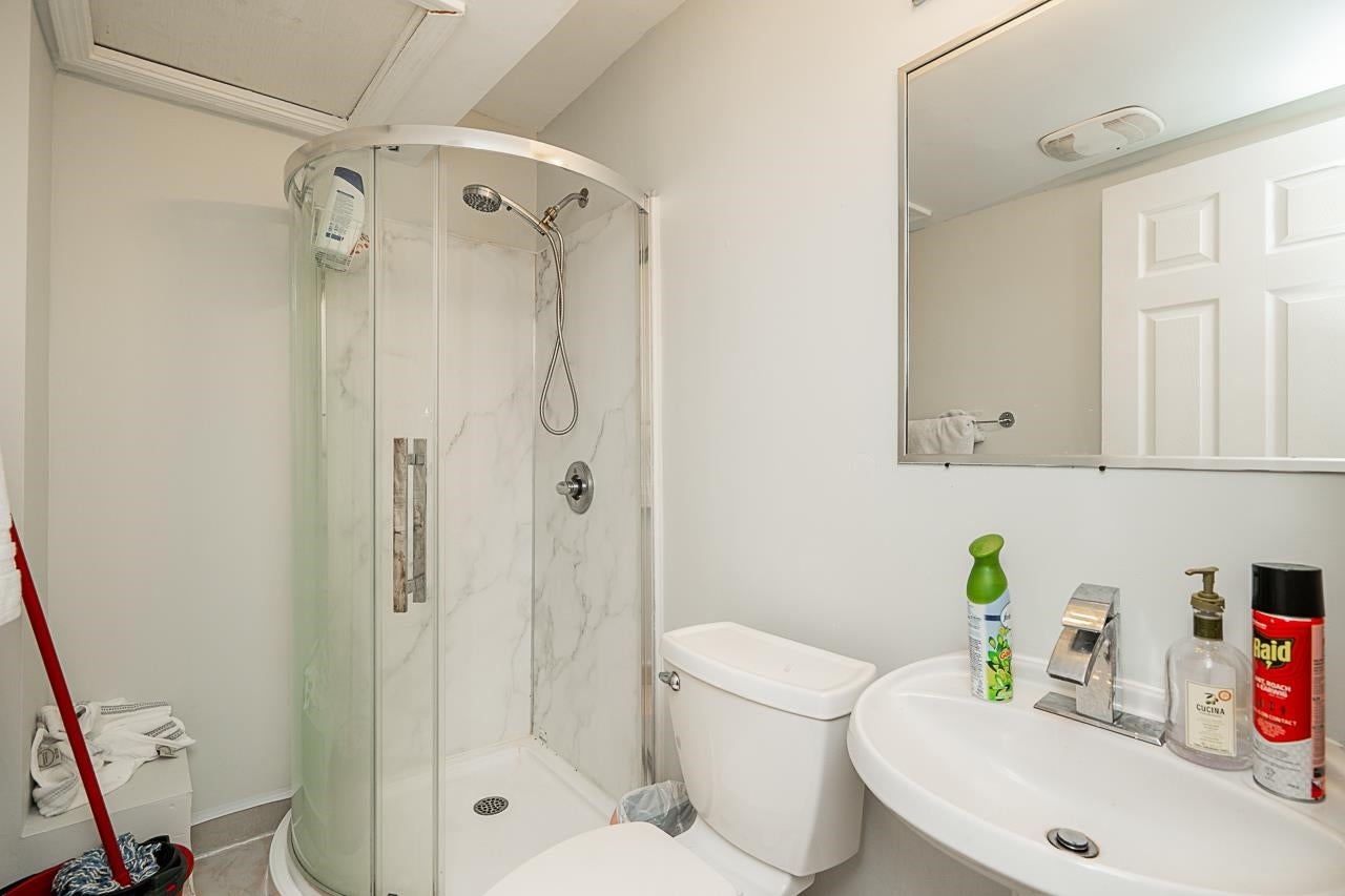 7522 Mark Crescent - Government Road Single Family Residence for Sale, 6 Bedrooms (R3006713) #27