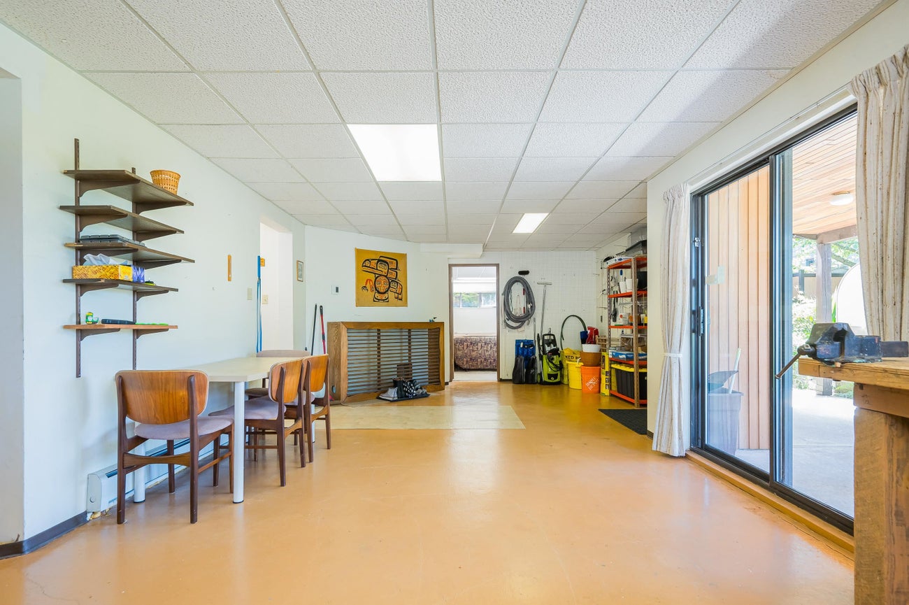 7342 Curtis Street - Simon Fraser Univer. Single Family Residence for Sale, 4 Bedrooms (R3006767) #26