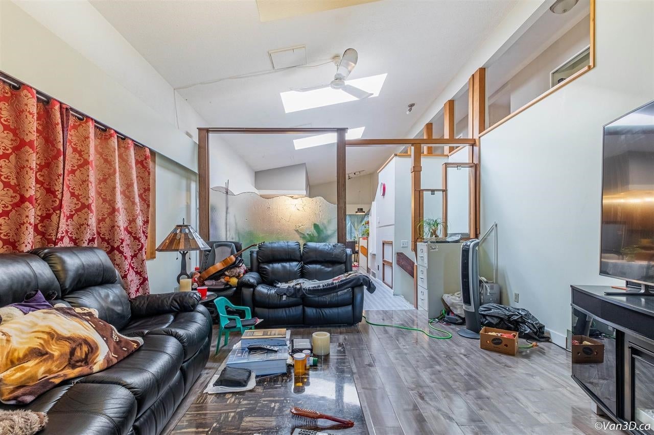 8246 Burnlake Drive - Government Road Single Family Residence for Sale, 6 Bedrooms (R3007412) #7