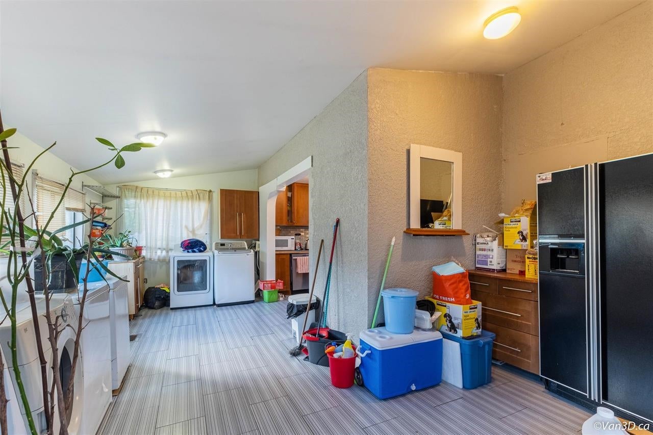 8246 Burnlake Drive - Government Road Single Family Residence for Sale, 6 Bedrooms (R3007412) #8