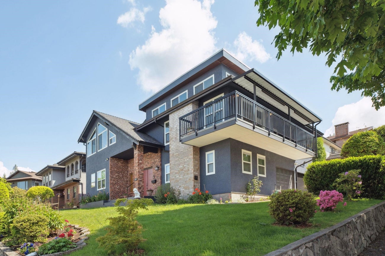 7347 Queenston Court - Simon Fraser Univer. Single Family Residence for Sale, 5 Bedrooms (R3007866) #2