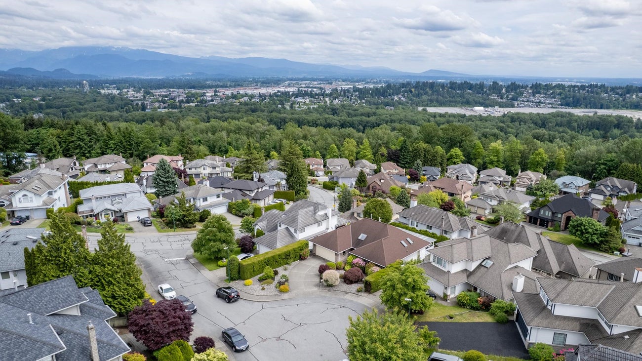 2792 Redfern Place - Coquitlam East Single Family Residence for Sale, 4 Bedrooms (R3008124) #31