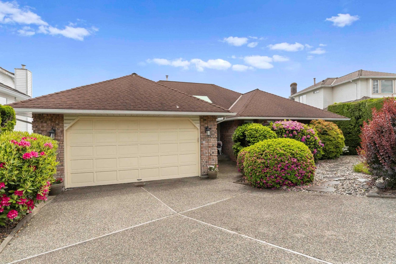 2792 Redfern Place - Coquitlam East Single Family Residence for Sale, 4 Bedrooms (R3008124) #3