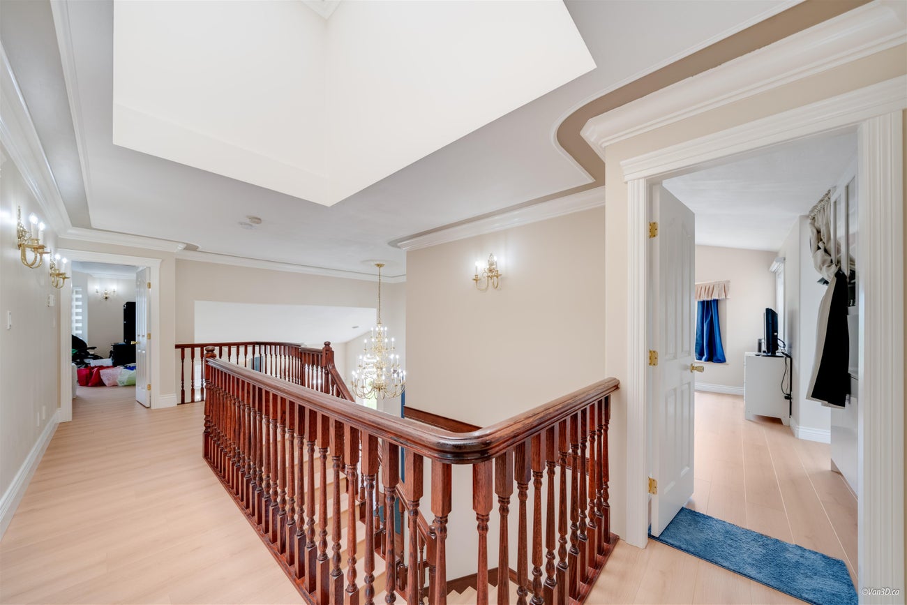 6589 Kitchener Street - Sperling-Duthie Single Family Residence for Sale, 7 Bedrooms (R3008985)# - 25