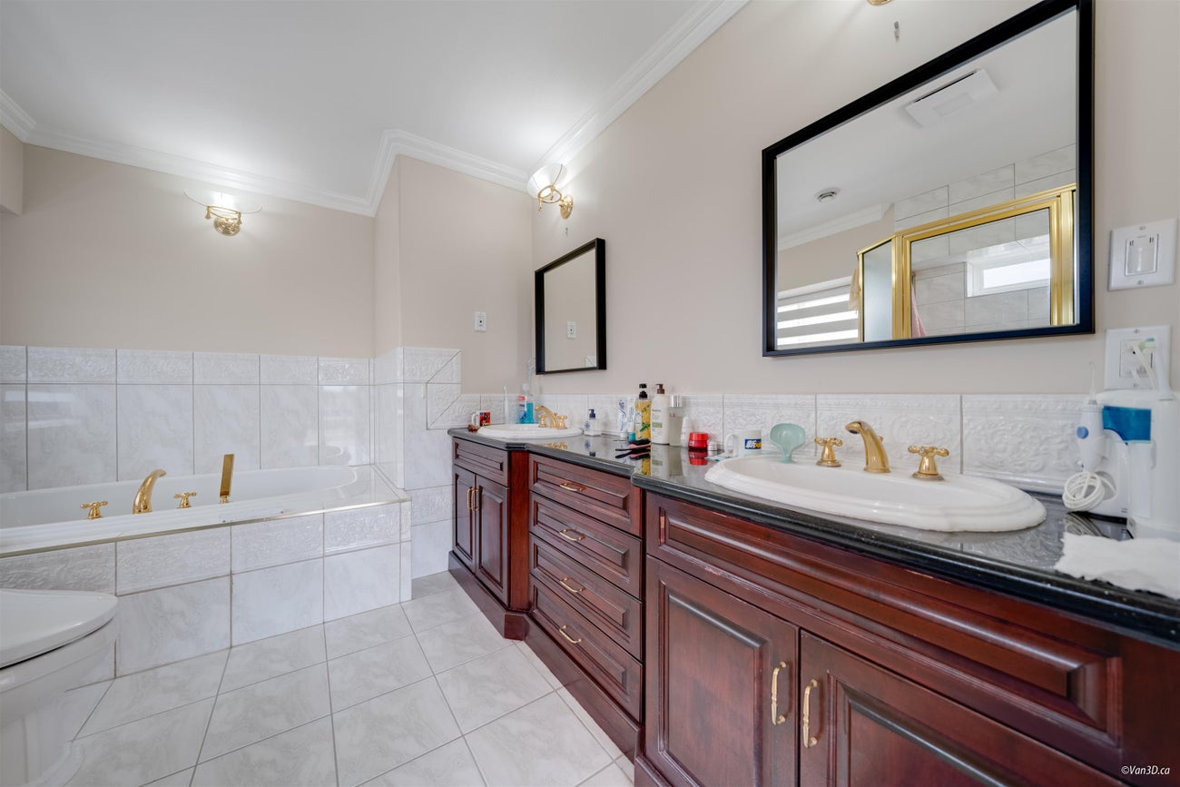 6589 Kitchener Street - Sperling-Duthie Single Family Residence for Sale, 7 Bedrooms (R3008985)# - 28