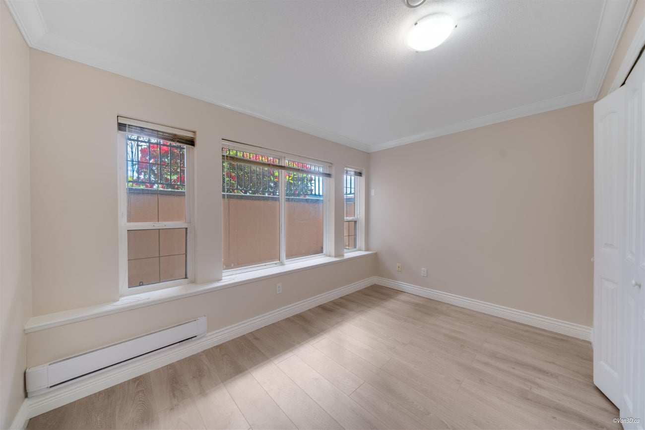 6589 Kitchener Street - Sperling-Duthie Single Family Residence for Sale, 7 Bedrooms (R3008985)# - 35