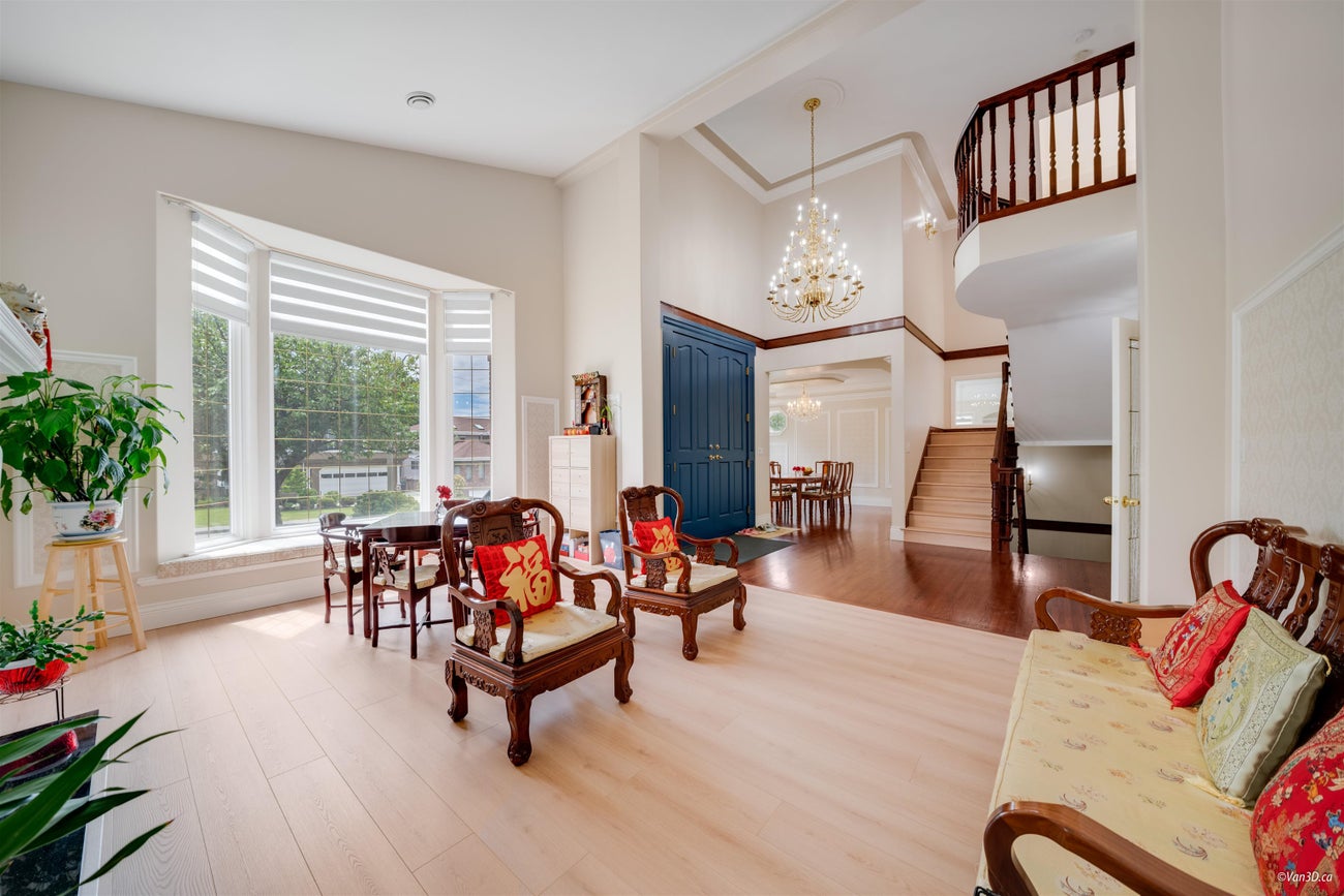 6589 Kitchener Street - Sperling-Duthie Single Family Residence for Sale, 7 Bedrooms (R3008985)# - 7