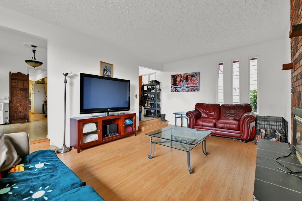 2512 Penshurst Court - Coquitlam East Single Family Residence for Sale, 5 Bedrooms (R3009211) #10