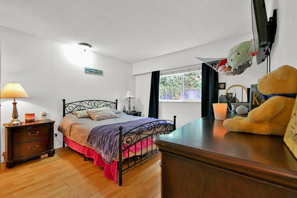 2512 Penshurst Court - Coquitlam East Single Family Residence for Sale, 5 Bedrooms (R3009211) #12