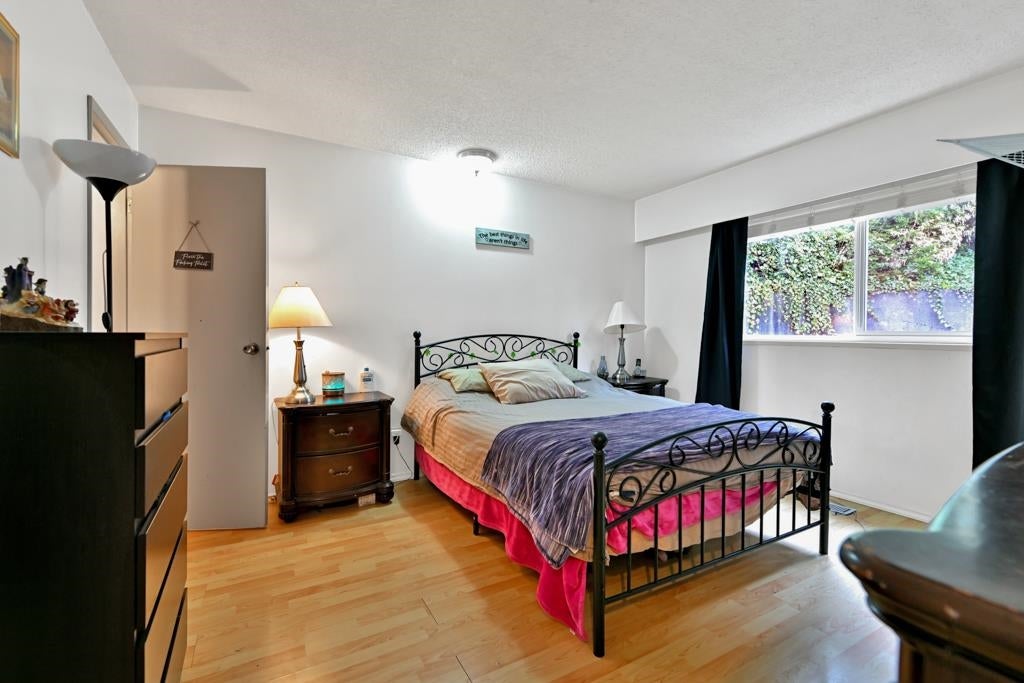 2512 Penshurst Court - Coquitlam East Single Family Residence for Sale, 5 Bedrooms (R3009211) #13
