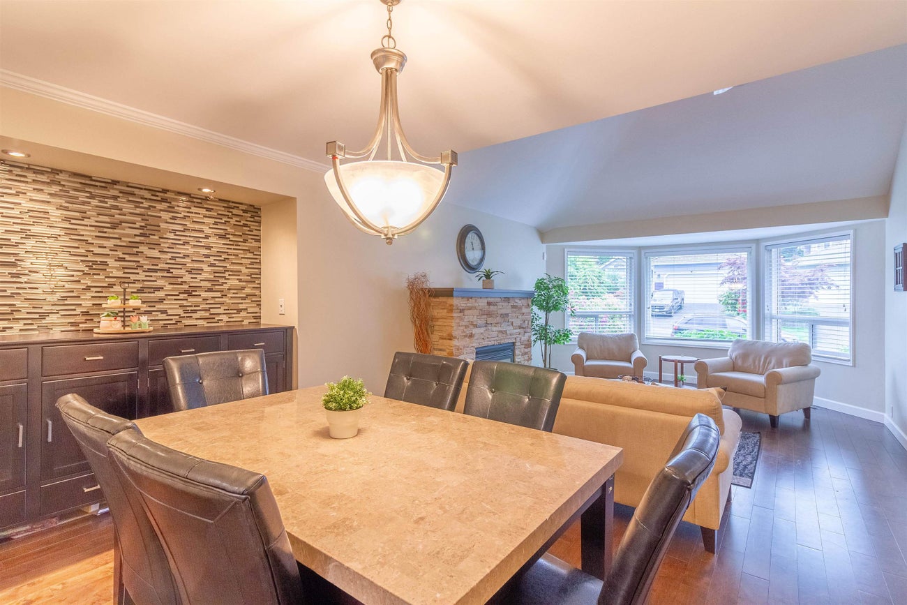 1872 Walnut Crescent - Central Coquitlam Single Family Residence for Sale, 5 Bedrooms (R3010117)# - 7