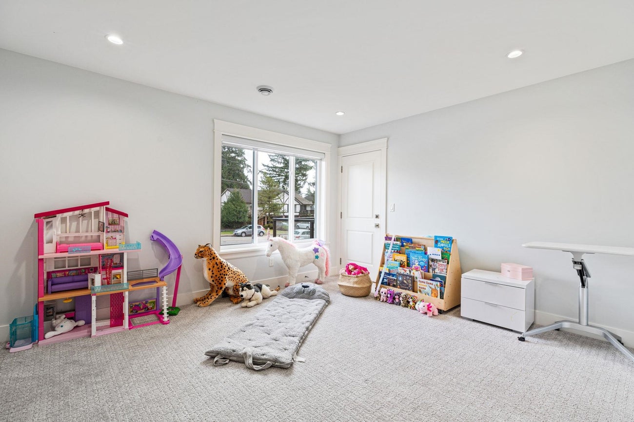 338 Mundy Street - Central Coquitlam Single Family Residence for Sale, 8 Bedrooms (R3010361) #33