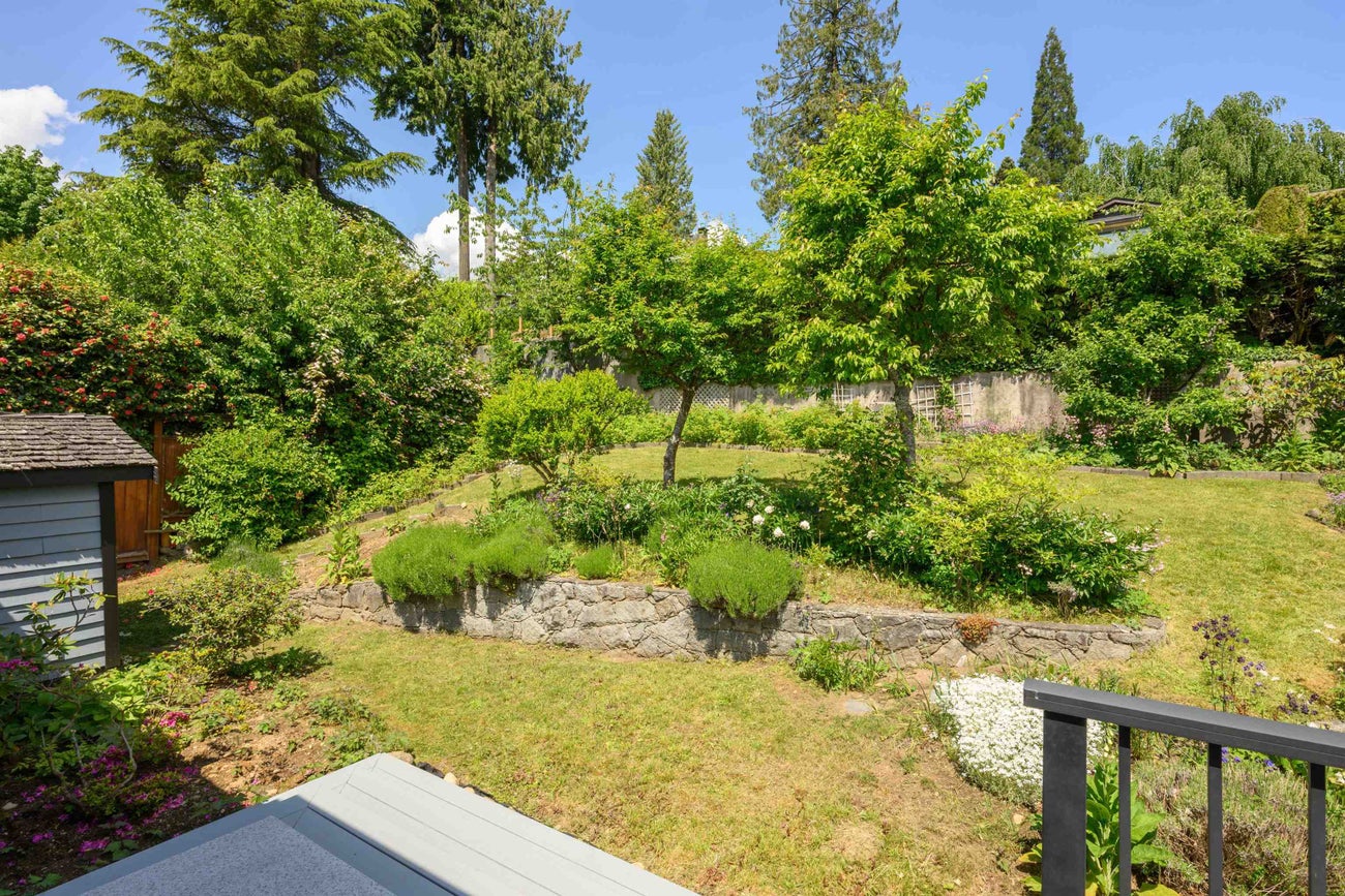 2527 Arundel Lane - Coquitlam East Single Family Residence for Sale, 4 Bedrooms (R3010446) #16