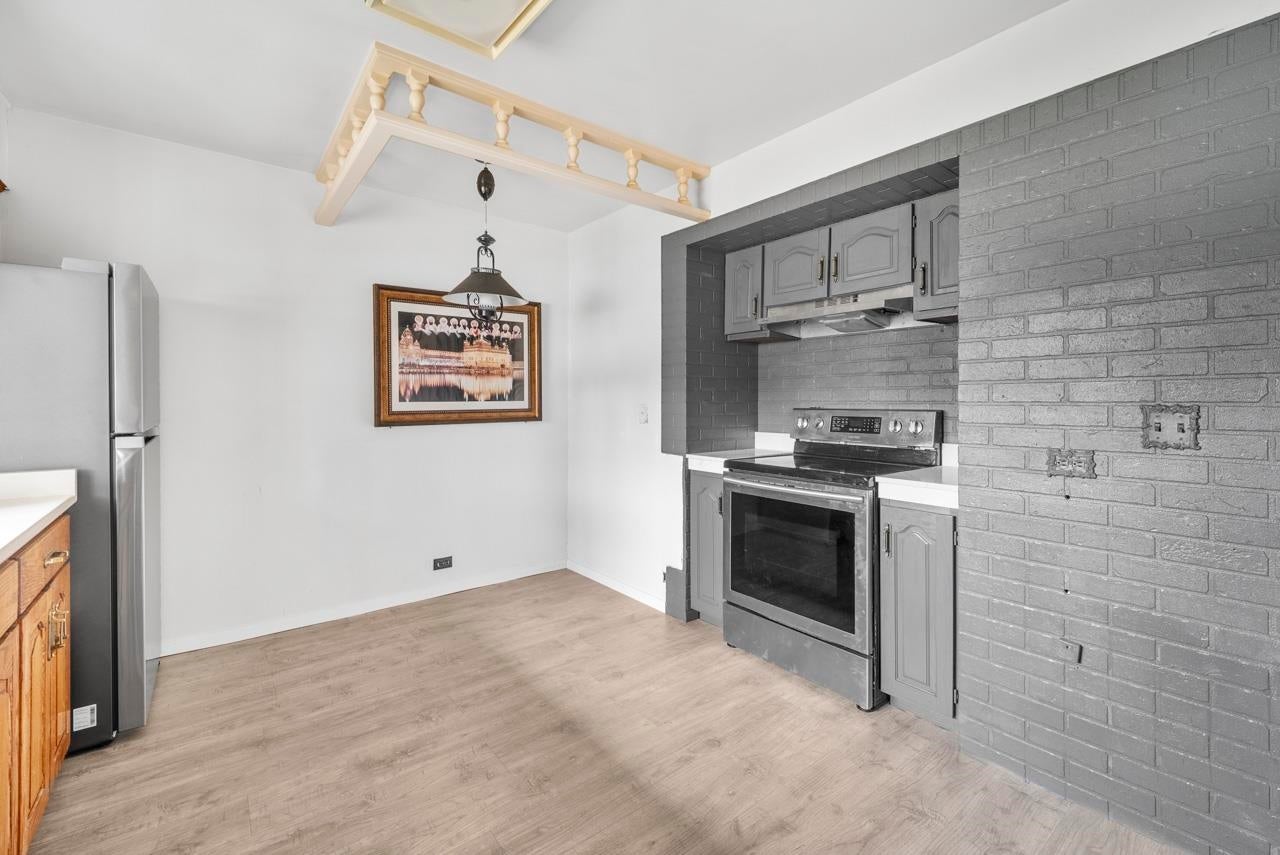 761 Cottonwood Avenue - Coquitlam West Single Family Residence for Sale, 3 Bedrooms (R3010548)# - 7