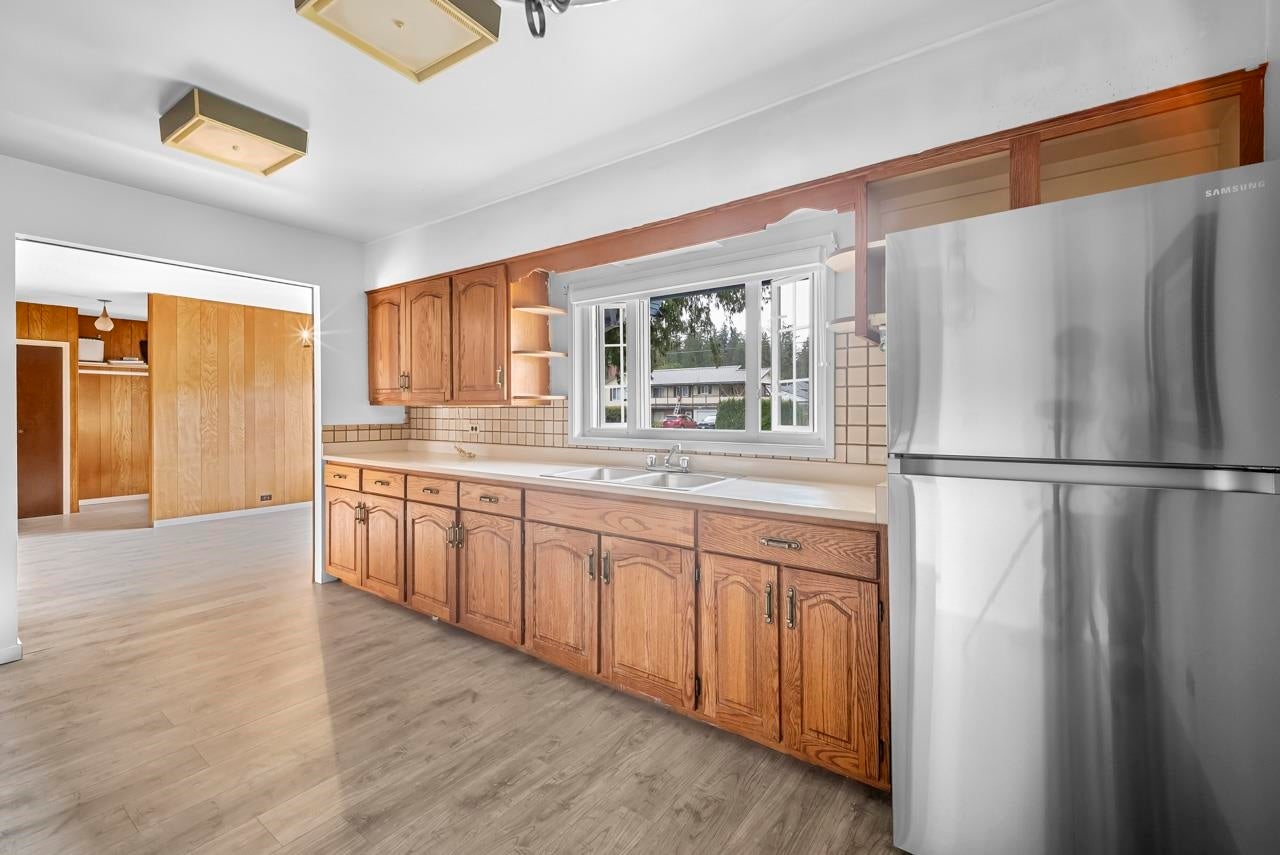 761 Cottonwood Avenue - Coquitlam West Single Family Residence for Sale, 3 Bedrooms (R3010548) #8