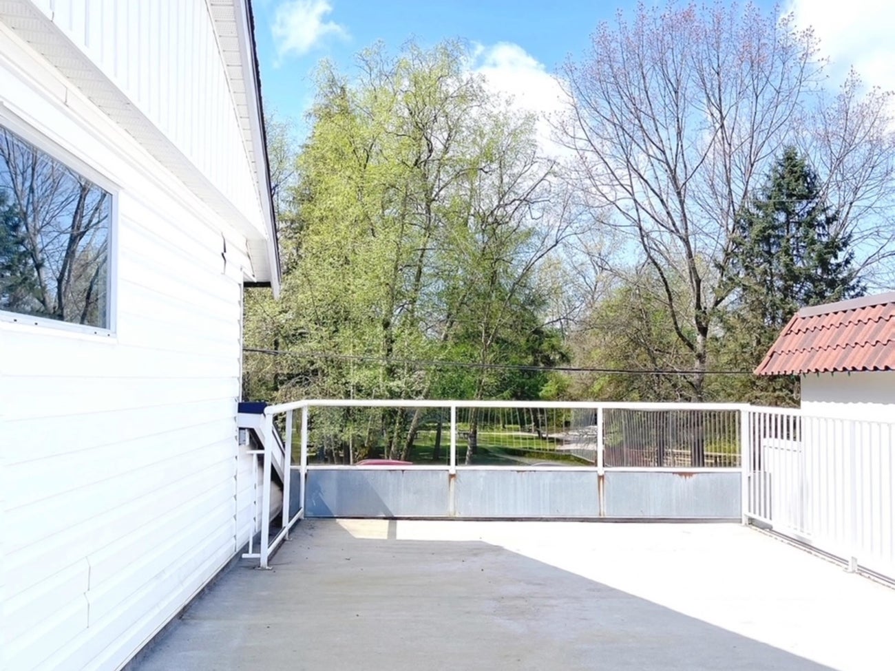 677 Gatensbury Street - Central Coquitlam Single Family Residence for Sale, 5 Bedrooms (R3010612) #26