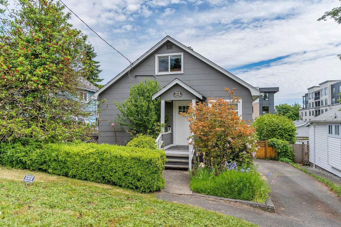 221 Lebleu Street - Maillardville Single Family Residence for Sale, 3 Bedrooms (R3010746) #2