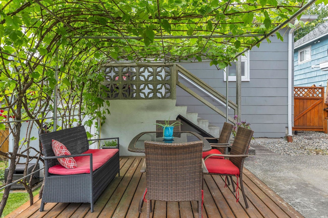 221 Lebleu Street - Maillardville Single Family Residence for Sale, 3 Bedrooms (R3010746) #31