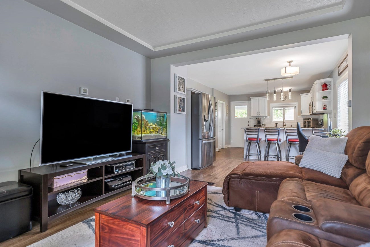 221 Lebleu Street - Maillardville Single Family Residence for Sale, 3 Bedrooms (R3010746) #4