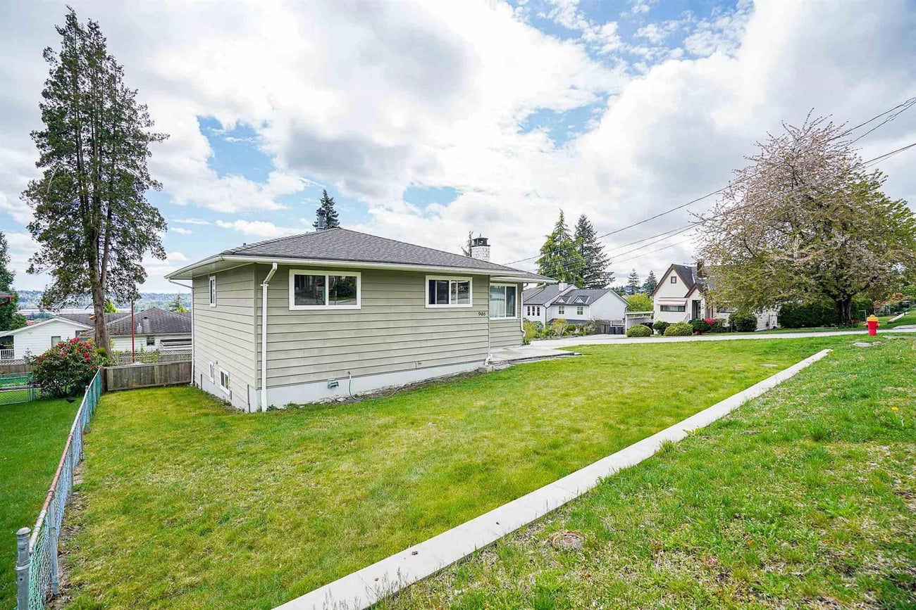 946 Quadling Avenue - Maillardville Single Family Residence for Sale, 5 Bedrooms (R3010799) #15