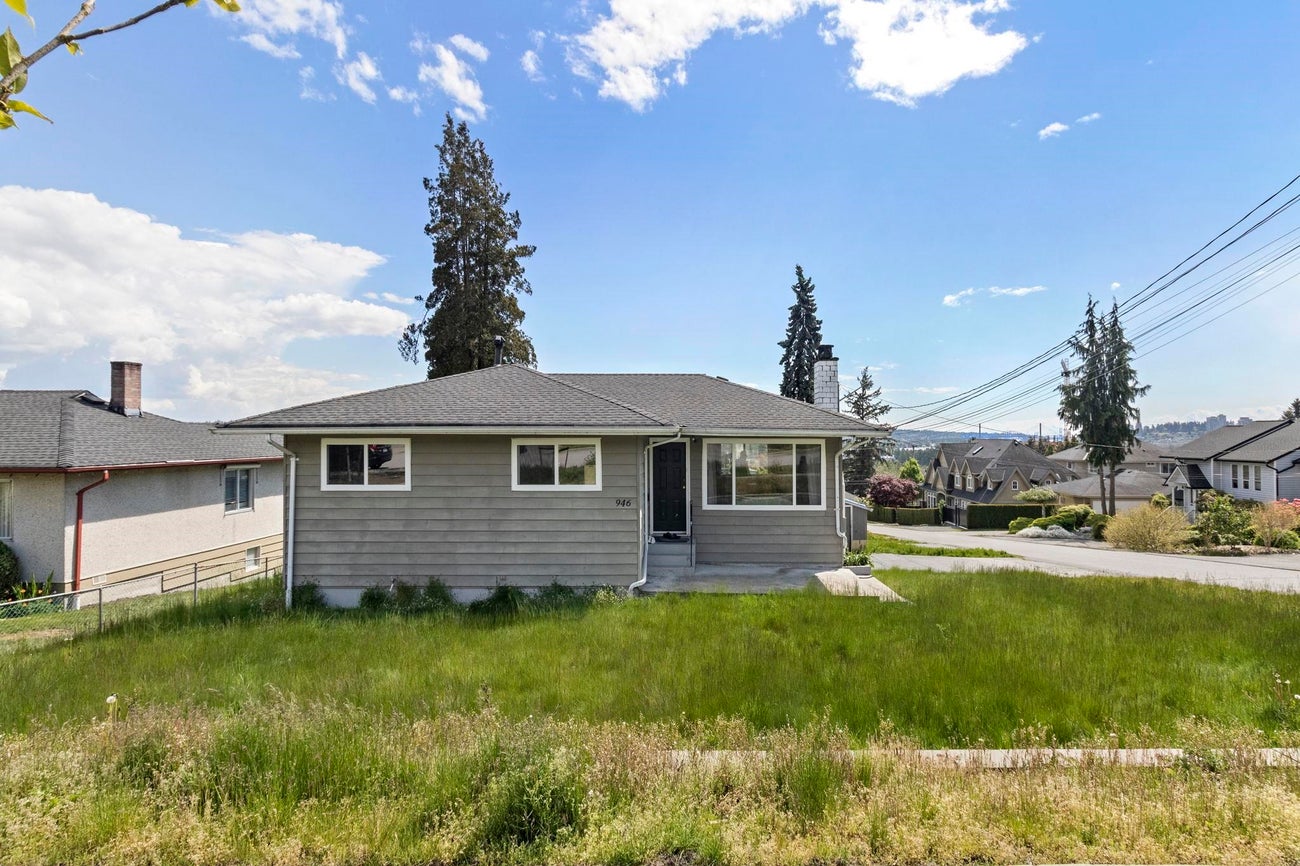 946 Quadling Avenue - Maillardville Single Family Residence for Sale, 5 Bedrooms (R3010799) #1