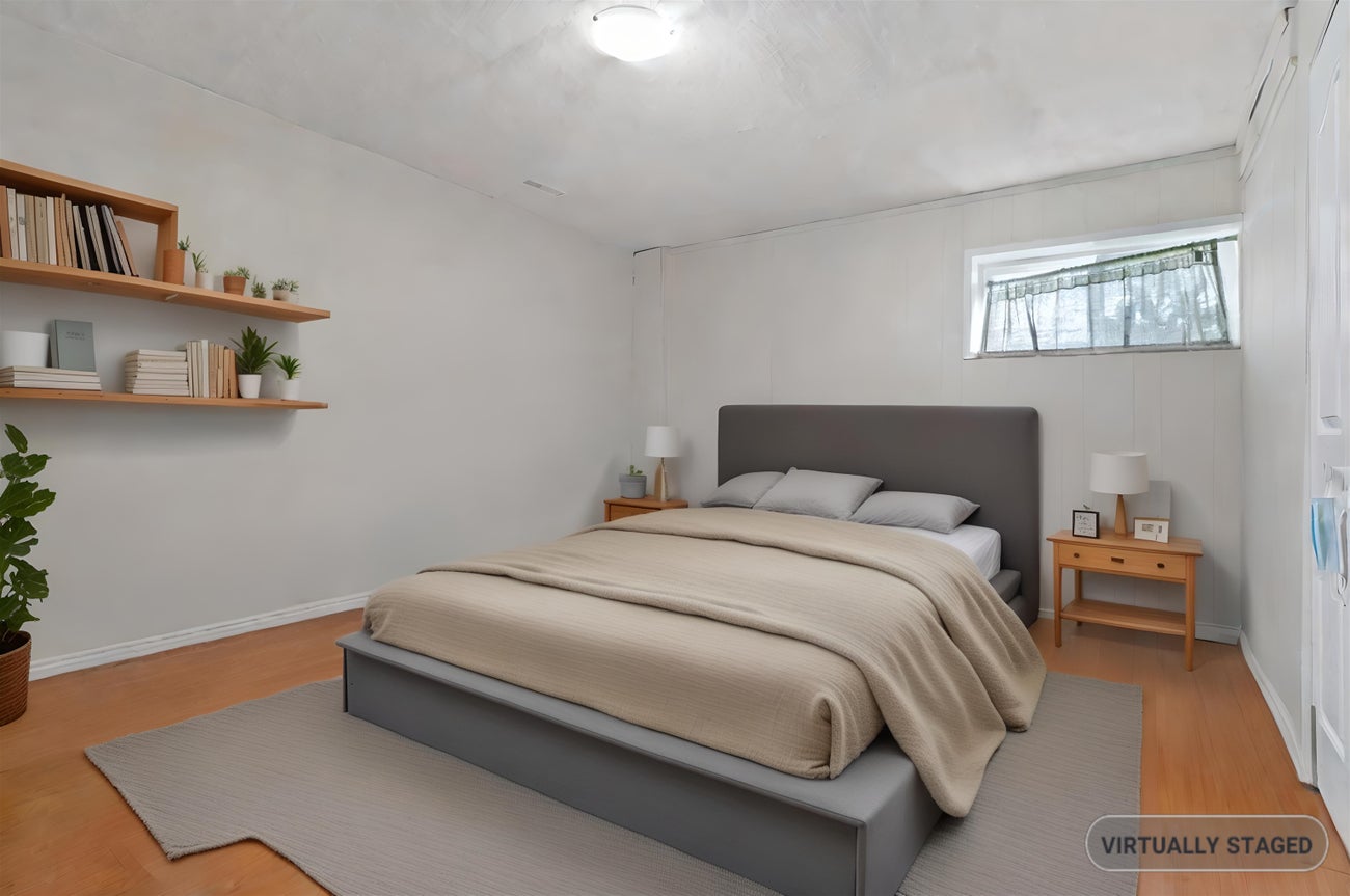 946 Quadling Avenue - Maillardville Single Family Residence for Sale, 5 Bedrooms (R3010799) #3