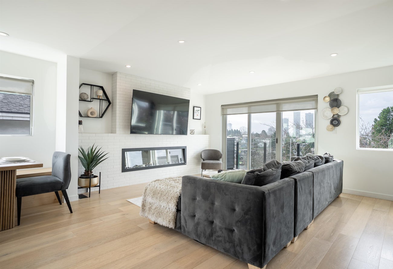 4623 Napier Street - Brentwood Park Single Family Residence for Sale, 5 Bedrooms (R3010954) #12