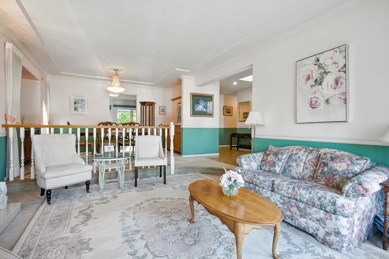 1855 Walnut Crescent - Central Coquitlam Single Family Residence for Sale, 3 Bedrooms (R3010984) #12