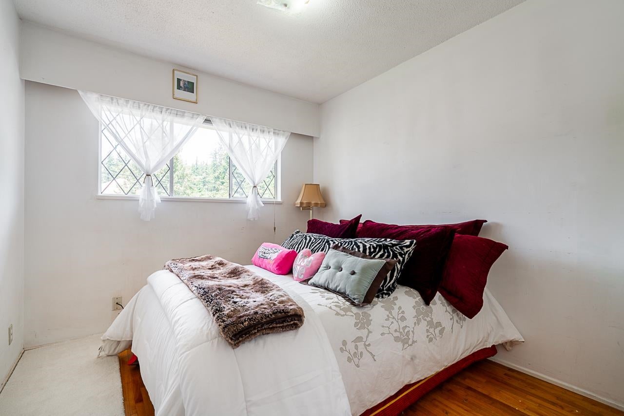 2294 Austin Avenue - Central Coquitlam Single Family Residence for Sale, 5 Bedrooms (R3011209) #14
