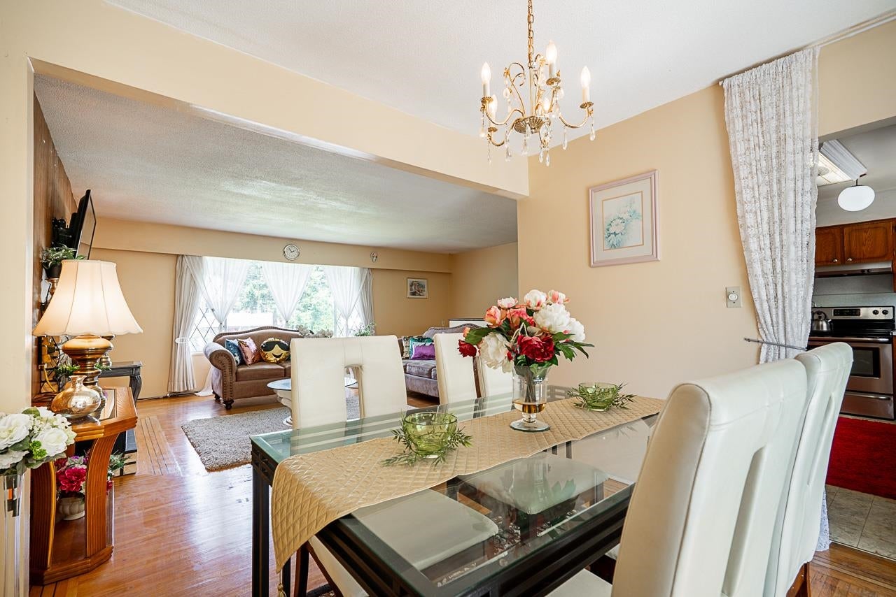 2294 Austin Avenue - Central Coquitlam Single Family Residence for Sale, 5 Bedrooms (R3011209) #8