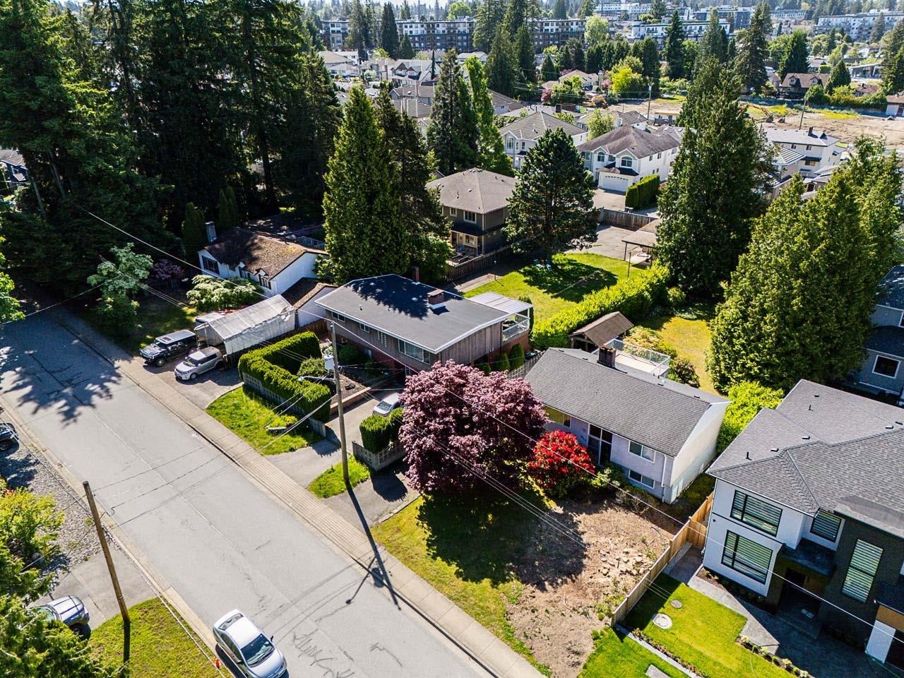 614 Chapman Avenue - Coquitlam West Single Family Residence for Sale, 3 Bedrooms (R3011351) #2