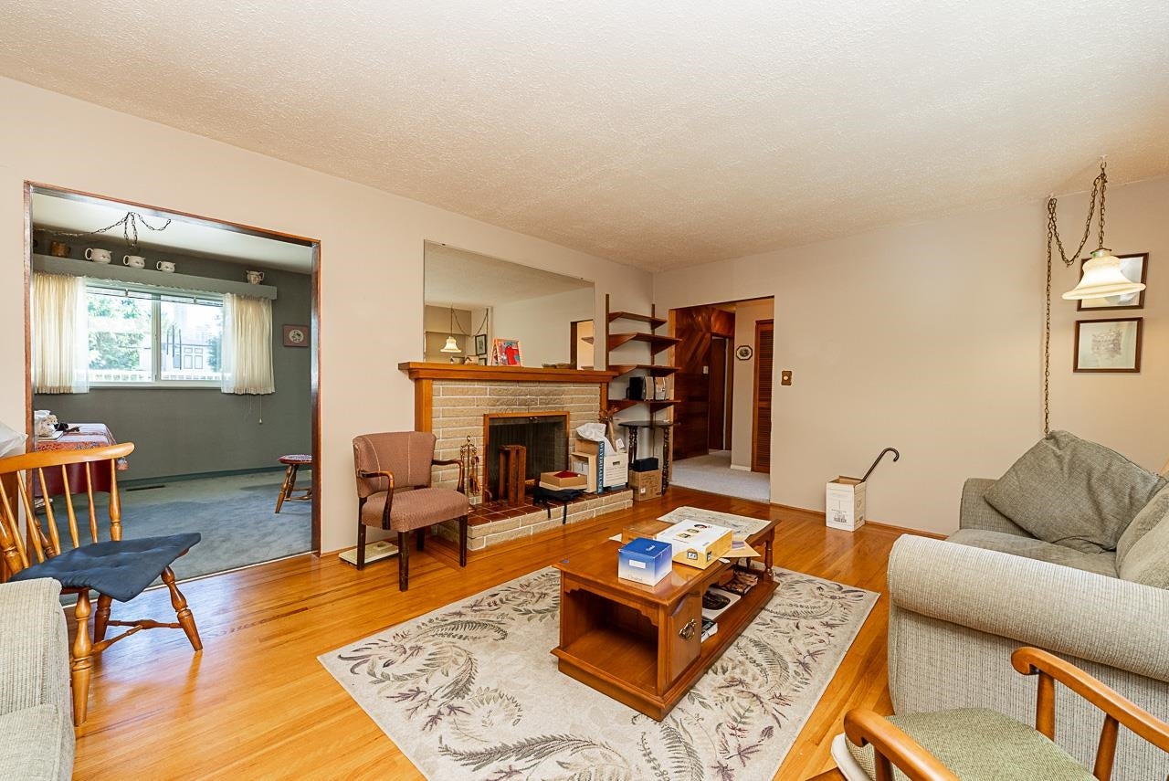 614 Chapman Avenue - Coquitlam West Single Family Residence for Sale, 3 Bedrooms (R3011351) #9