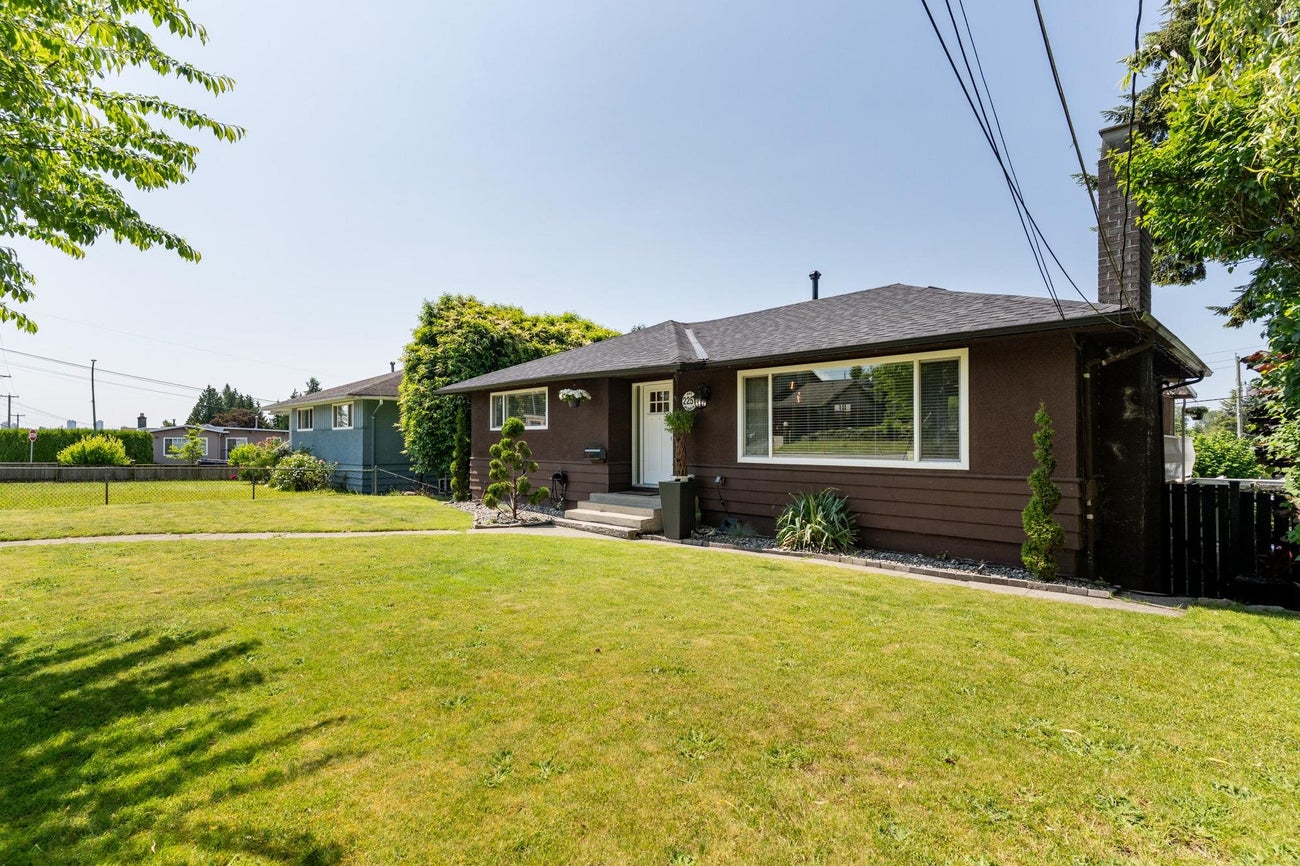 2251 Duthie Avenue - Montecito Single Family Residence for Sale, 4 Bedrooms (R3011423) #2