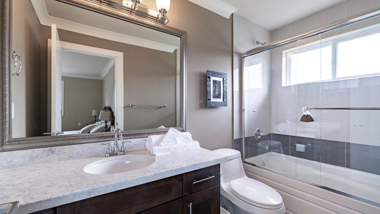 1565 King Albert Avenue - Central Coquitlam Single Family Residence for Sale, 8 Bedrooms (R3011648) #25