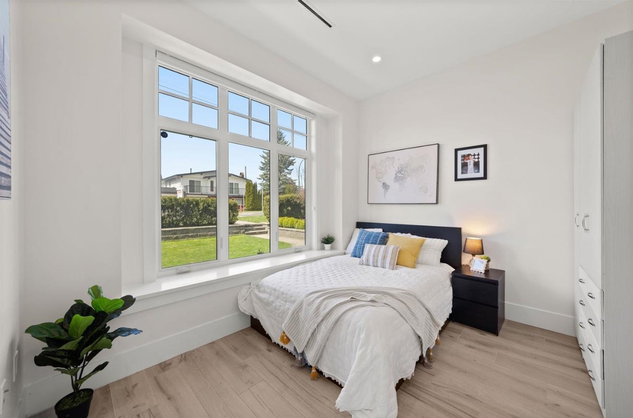 1430 Duthie Avenue - Simon Fraser Univer. Single Family Residence for Sale, 7 Bedrooms (R3012580) #19
