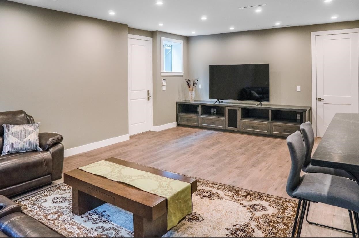 1430 Duthie Avenue - Simon Fraser Univer. Single Family Residence for Sale, 7 Bedrooms (R3012580) #33