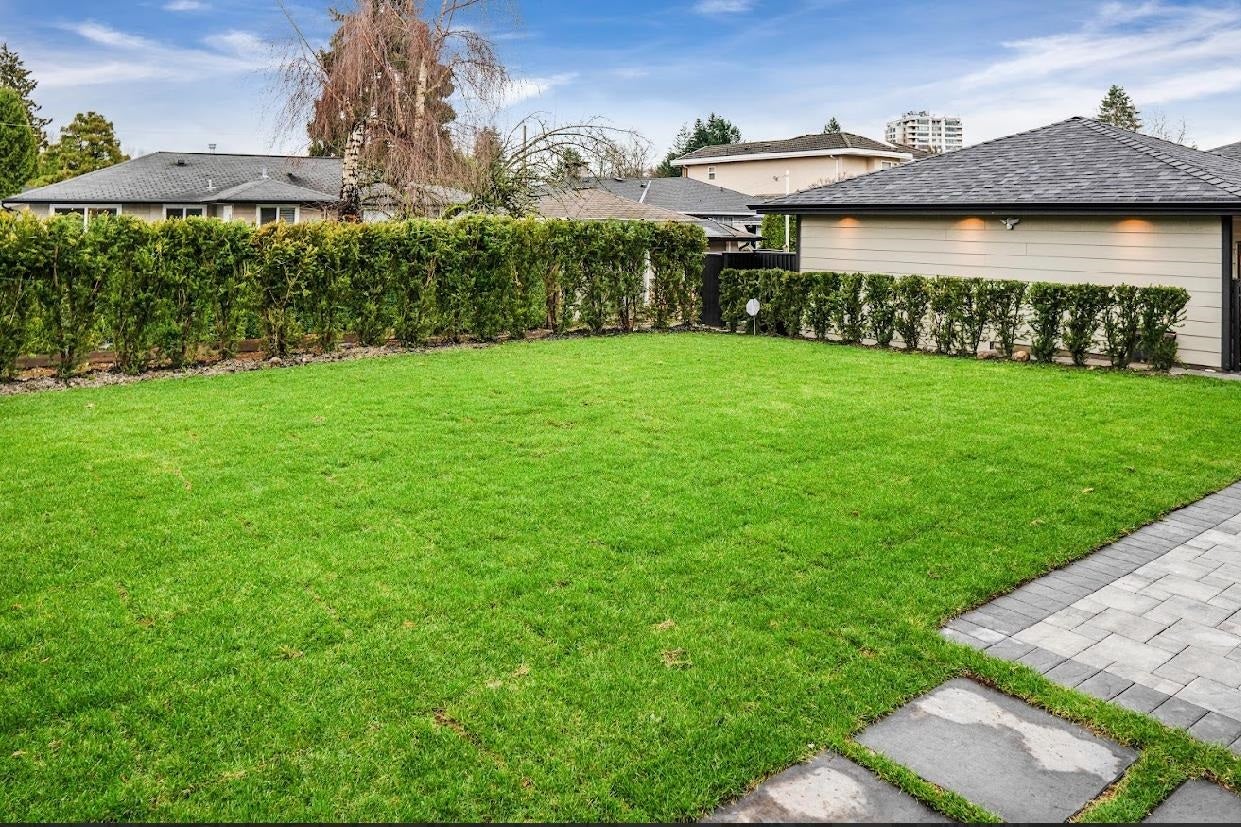 1430 Duthie Avenue - Simon Fraser Univer. Single Family Residence for Sale, 7 Bedrooms (R3012580) #39