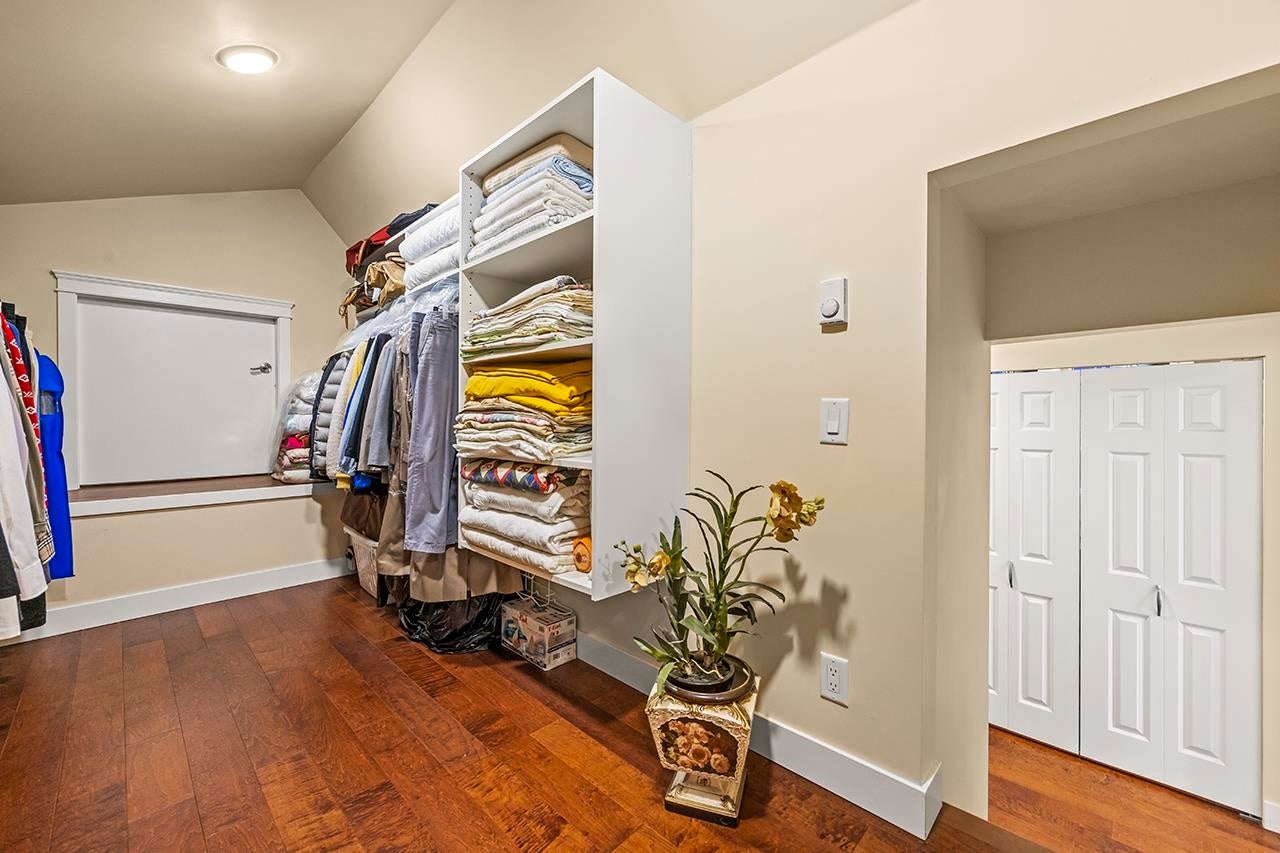 317 Hickey Drive - Coquitlam East Single Family Residence for Sale, 4 Bedrooms (R3013390) #20
